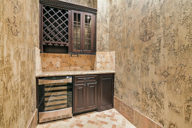 13622 Kluge Corner Ln, Cypress, TX 77429 - wine area with wine cooler, a dry bar, and wallpapered walls