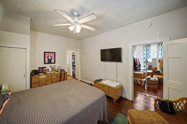 1320 Alexander St, Houston, TX 77008 - photo 8