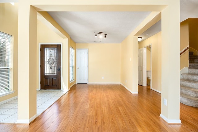 1983 Sugar Pine Cir, Houston, TX 77090 - photo 2