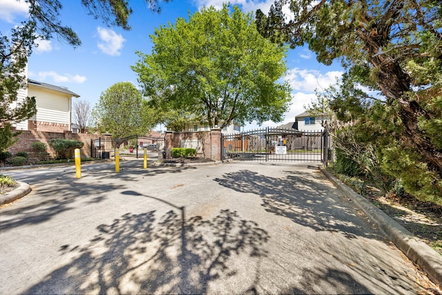 1983 Sugar Pine Cir, Houston, TX 77090 - photo 35