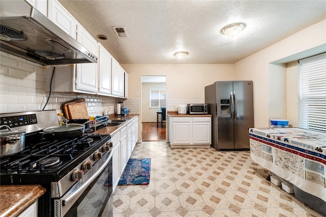13418 Cricket Wood Cir, Houston, TX 77082 - photo 23