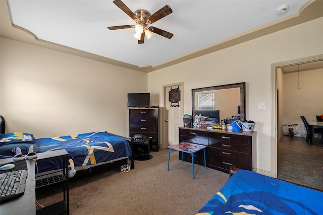 1541 3rd St, Hempstead, TX 77445 - carpeted bedroom featuring ceiling fan
