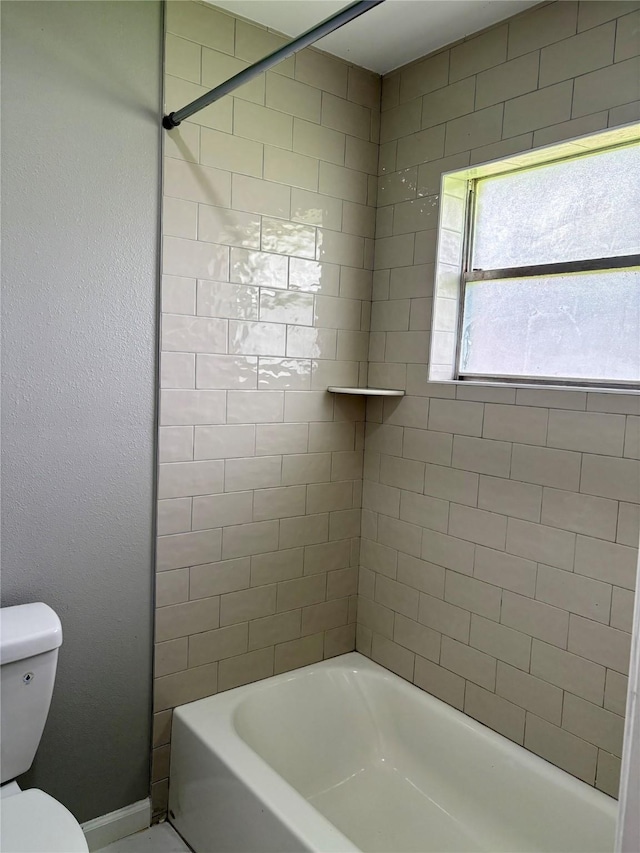 10434 Rocky Hollow Rd, La Porte, TX 77571 - bathroom with toilet and bathtub / shower combination