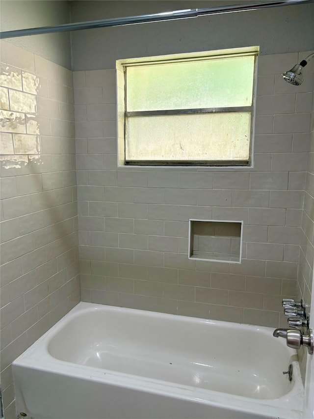 10434 Rocky Hollow Rd, La Porte, TX 77571 - bathroom featuring shower / washtub combination
