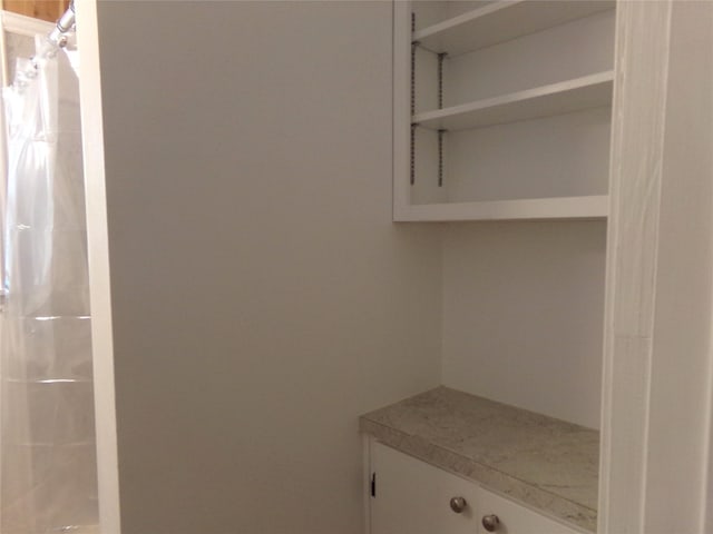 505 S Saint Andrews St, Weimar, TX 78962 - view of mudroom