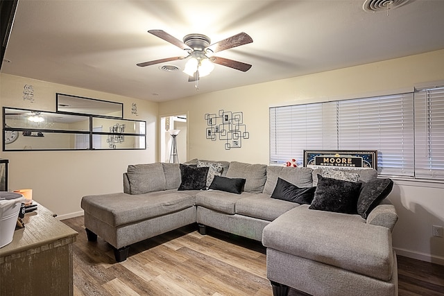 5060 Swallow Dr, Beaumont, TX 77707 - photo 4
