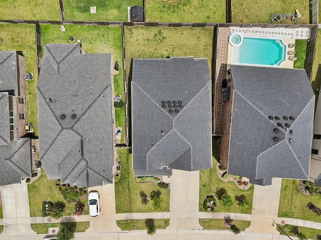 10126 Bayou Oaks Dr, Conroe, TX 77385 - drone / aerial view of a pool area