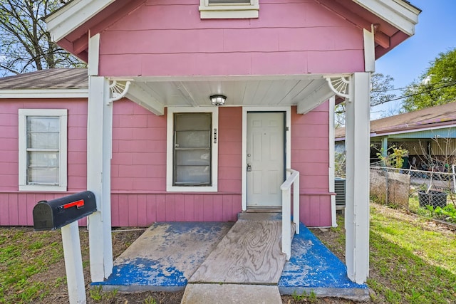 606 E 4th St, Sweeny, TX 77480