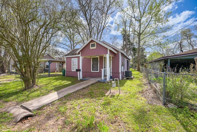 606 E 4th St, Sweeny, TX 77480