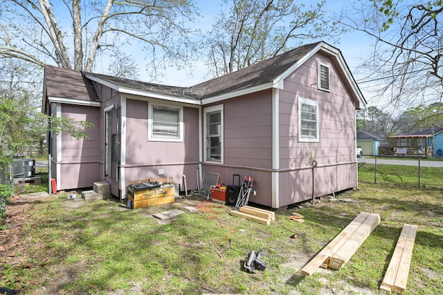 608 E 4th St, Sweeny, TX 77480