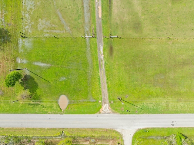 34611 Owens Rd, Hempstead, TX 77445