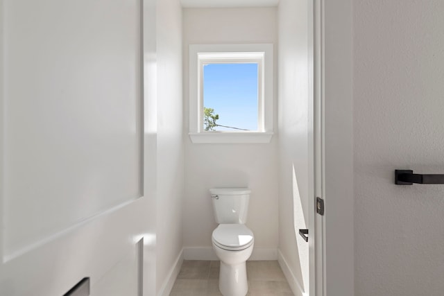 3224 Omega St, Houston, TX 77022 - bathroom featuring toilet and tile patterned floors