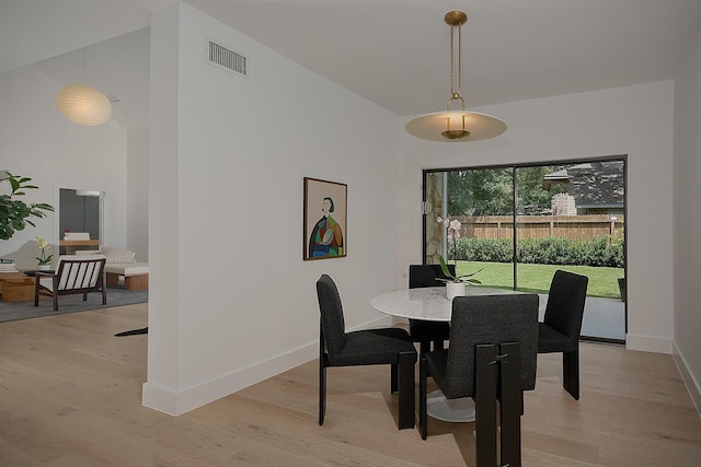9 Paintedcup Ct, The Woodlands, TX 77380