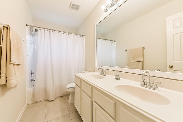 13719 Country Green Ct, Houston, TX 77059 - full bath with double vanity, tile patterned floors, and shower / tub combo with curtain