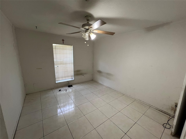 8330 Leamont Dr, Houston, TX 77072 - spare room featuring a ceiling fan and light tile patterned floors