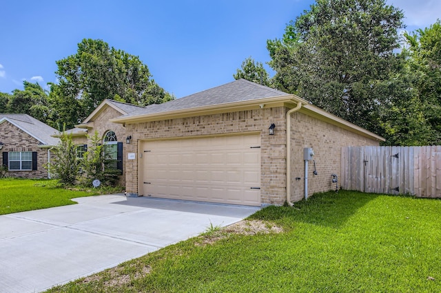 418 Pebble Dr, Dayton, TX 77535 - photo 2