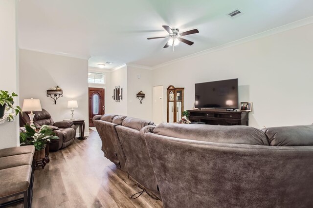 418 Pebble Dr, Dayton, TX 77535 - photo 8