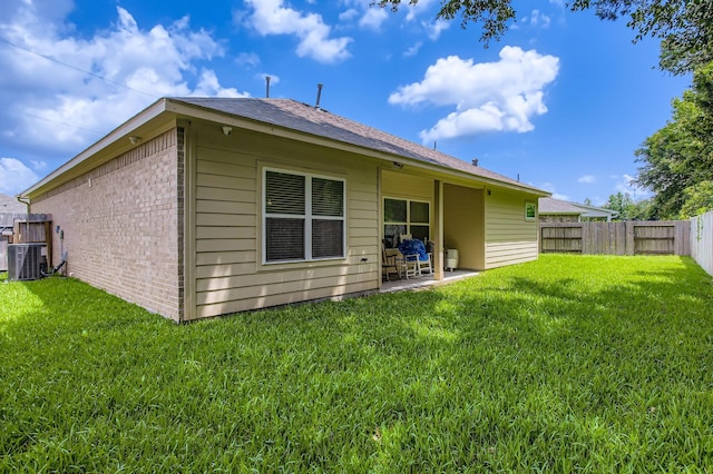 418 Pebble Dr, Dayton, TX 77535 - photo 25