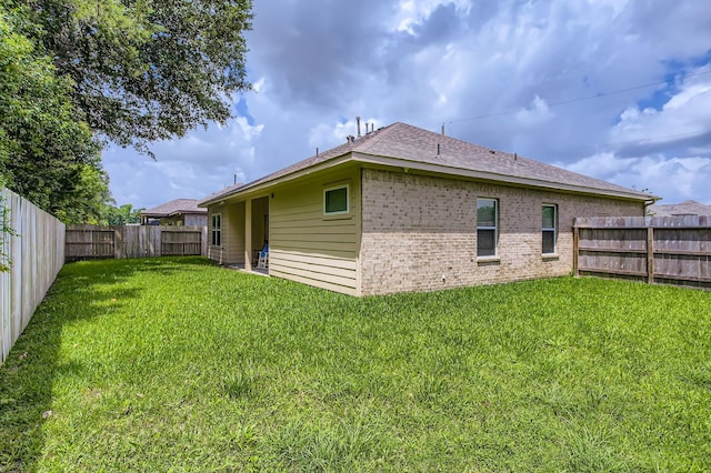 418 Pebble Dr, Dayton, TX 77535 - photo 26