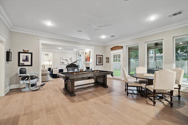 8703 Chelmsford Ln, Spring, TX 77379 - rec room with a ceiling fan, ornamental molding, billiards, light wood-type flooring, and recessed lighting