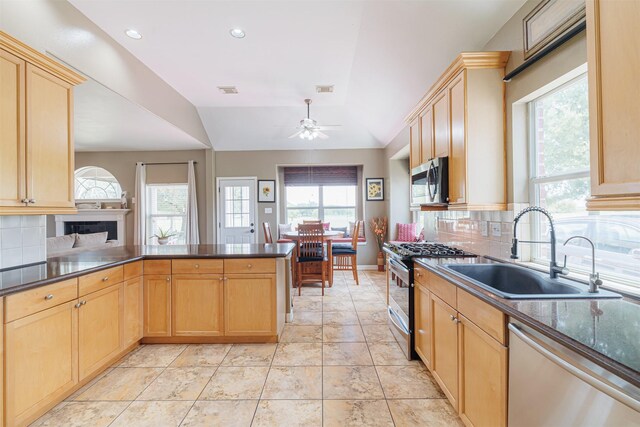 2058 Sally Gail Ln, Sealy, TX 77474 - photo 17
