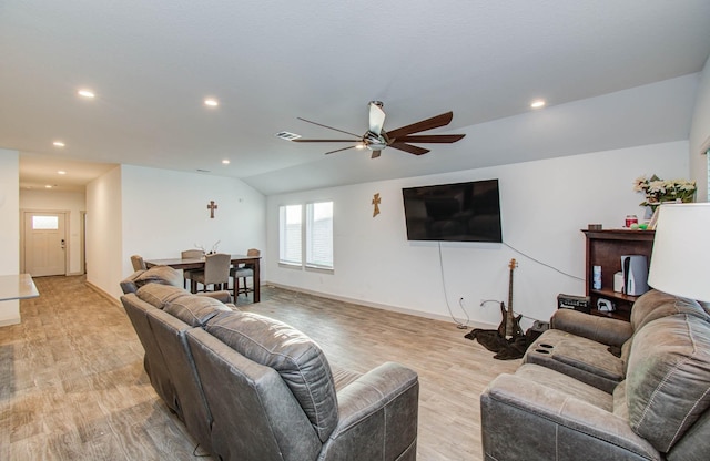 623 Hidden Brook Dr, Baytown, TX 77523 - living room featuring light wood-type flooring, a ceiling fan, vaulted ceiling, and recessed lighting