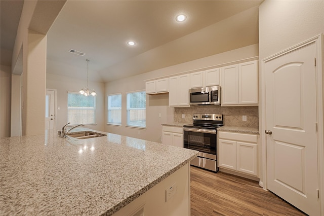 11028 Ondrea, Willis, TX 77318 - photo 3
