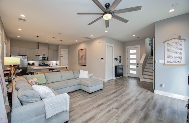 1221 W Tidwell Rd, Houston, TX 77091 - photo 6