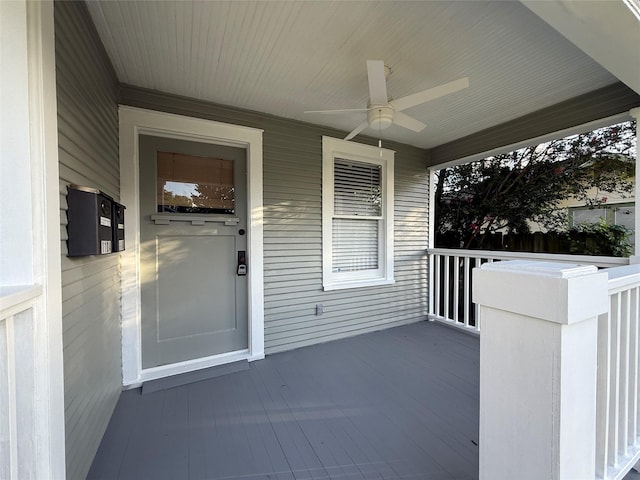 110 E 24th St, Houston, TX 77008 - property entrance featuring a ceiling fan and a porch