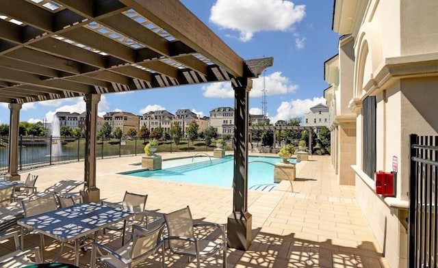 3506 Dorset Cliff Ln, Houston, TX 77055 - community pool with a pergola and a patio area