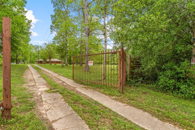12056 Forest Glen Dr, Conroe, TX 77303 - photo 10