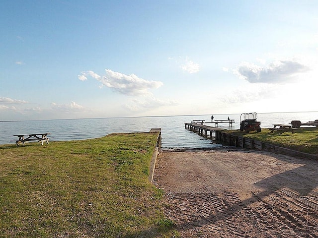 215 Bridgeview Dr, Onalaska, TX 77360 - photo 22