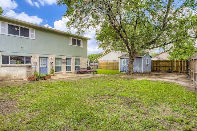 1902 Pepperrell Place Ct, Katy, TX 77493 - fenced backyard with a patio and a shed