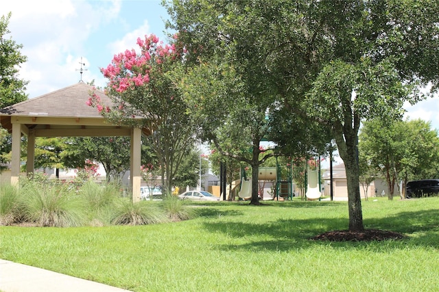 9914 Waldens Pond Ct, Houston, TX 77044 - view of property's community with a lawn and a gazebo