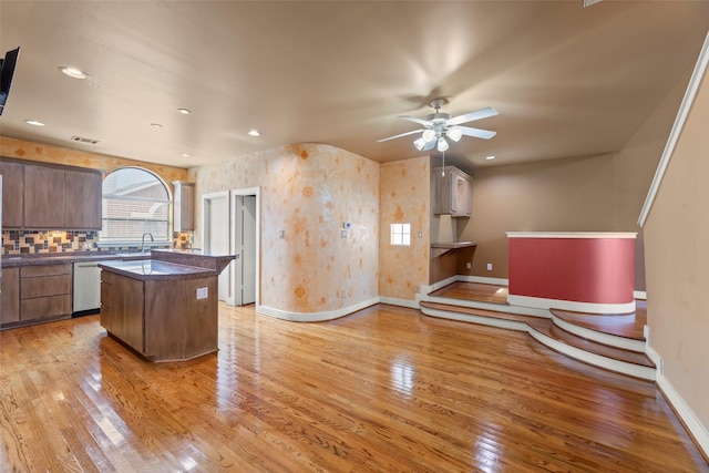 9813 Madeline Alyssa Ct, Houston, TX 77025 - photo 8