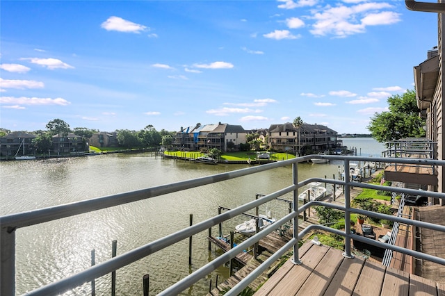18405 Sandy Cv, Houston, TX 77058 - balcony featuring a water view