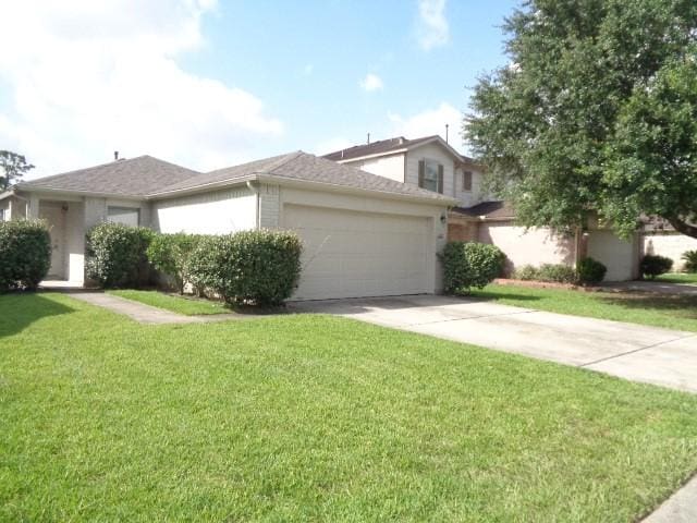 22811 Twisting Pine Dr, Spring, TX 77373 - photo 2