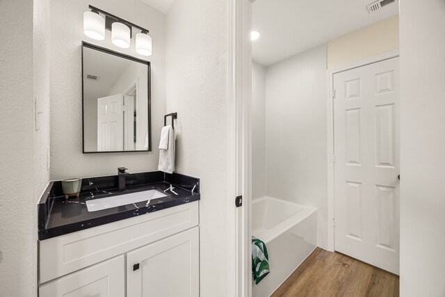 9911 Valley Club Dr, Houston, TX 77078 - photo 22