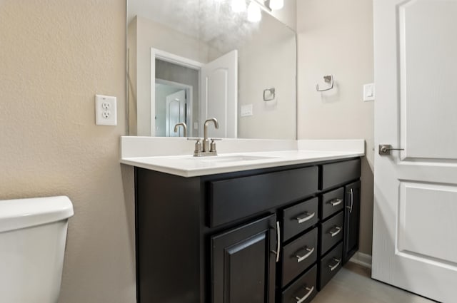 8618 Cedar Plains Ln, Houston, TX 77080 - bathroom featuring vanity and toilet