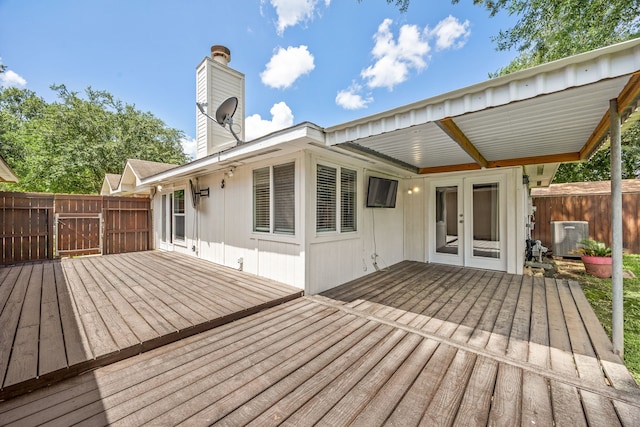12226 Westwold Dr, Tomball, TX 77377 - deck featuring french doors
