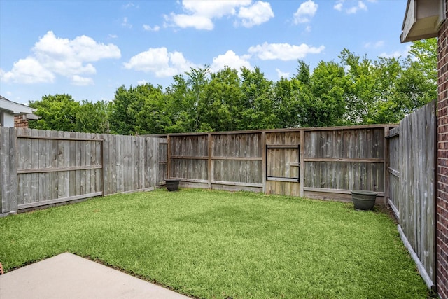 11014 Bakerwood Dr, Houston, TX 77064 - fenced backyard featuring a patio area