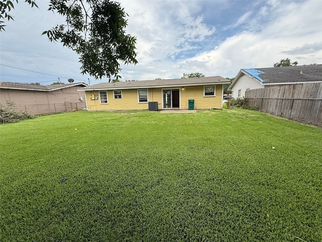 1001 Orrel Dr, Pasadena, TX 77503 - photo 13