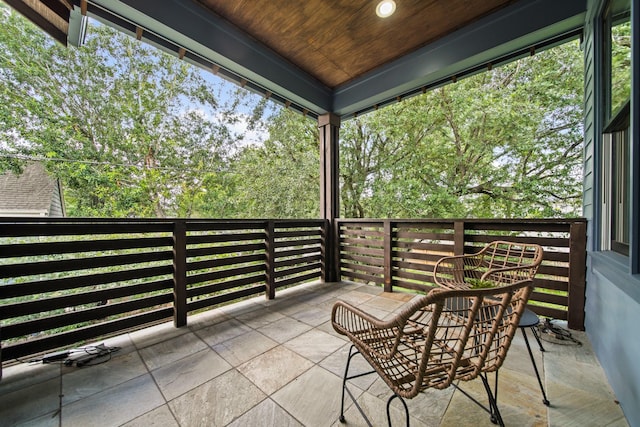 959 W 42nd St, Houston, TX 77018 - balcony featuring view of wooded area