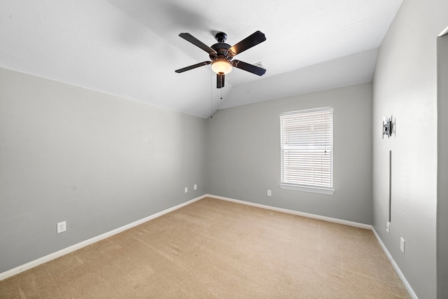 12815 Mimosa Spring Dr, Tomball, TX 77377 - unfurnished room featuring a ceiling fan, light carpet, and vaulted ceiling