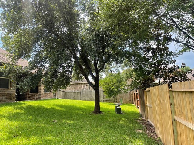 2406 Winter Trail Dr, Conroe, TX 77304 - photo 8