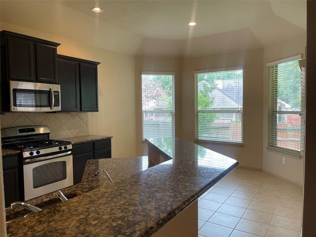 2406 Winter Trail Dr, Conroe, TX 77304 - photo 16