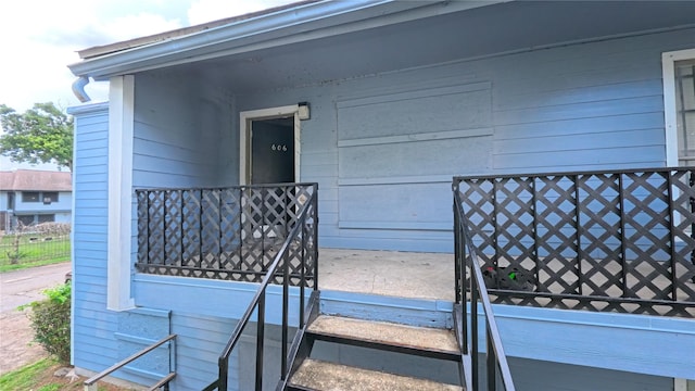 5625 Antoine Dr Unit 606, Houston, TX 77091 - view of staircase