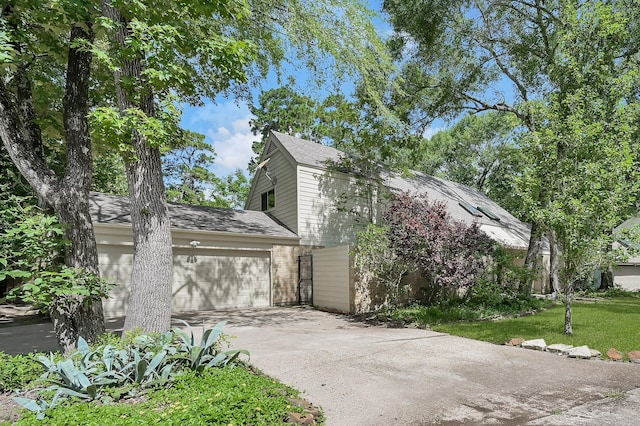 10807 Colony Wood Pl, Spring, TX 77380 - photo 2