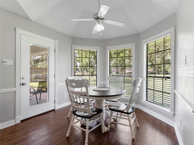 2221 Lake Forrest Dr, West Columbia, TX 77486 - photo 28