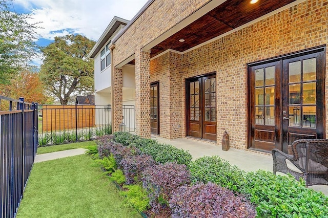 2514 Detering St, Houston, TX 77007 - view of patio / terrace featuring french doors